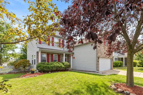 2637 Night Hawk Road