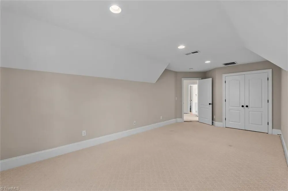 1 Rosebay Lane Greensboro, NC 27455