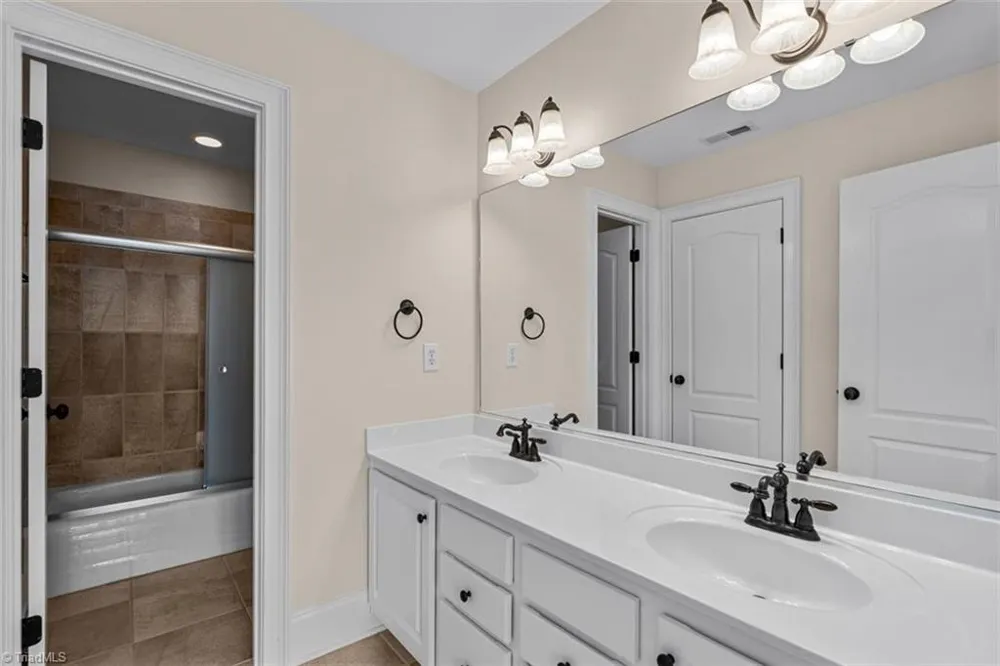 1 Rosebay Lane Greensboro, NC 27455