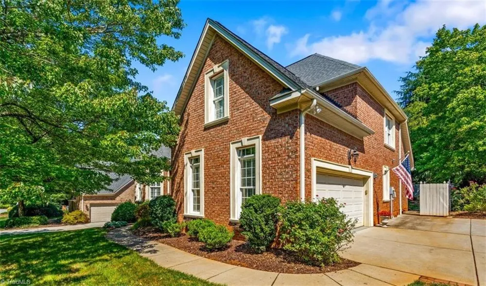 1 Rosebay Lane Greensboro, NC 27455