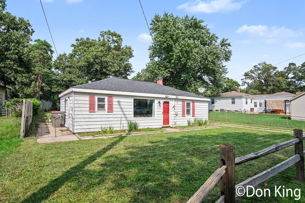 3717 Ivy Drive NE Plainfield Charter Township, MI 49525