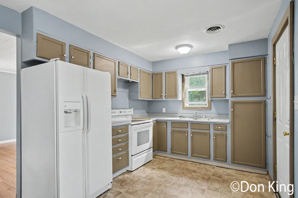 3717 Ivy Drive NE Plainfield Charter Township, MI 49525