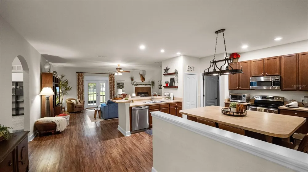 6527 EVERGREEN PARK DRIVE Lakeland, FL 33813