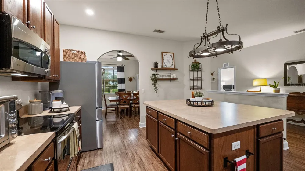 6527 EVERGREEN PARK DRIVE Lakeland, FL 33813