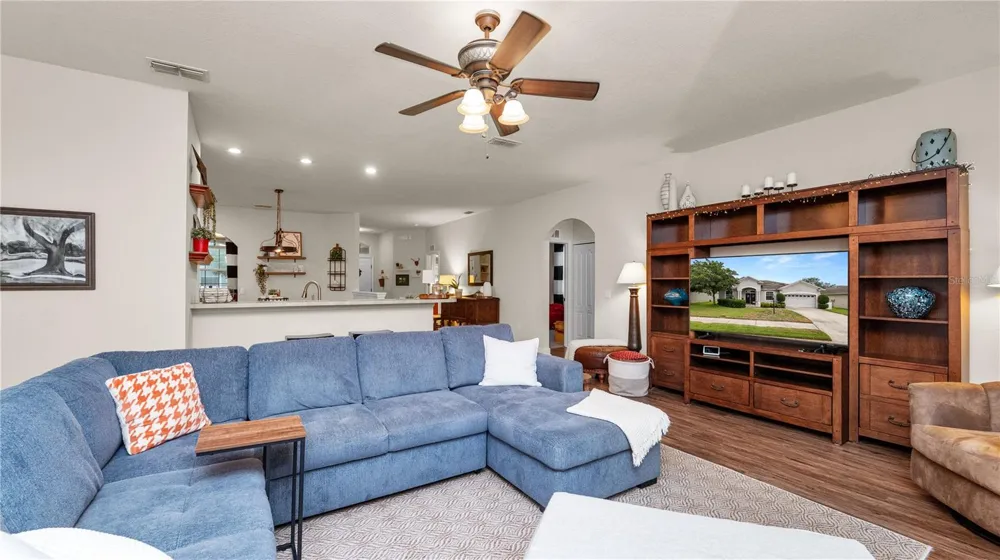 6527 EVERGREEN PARK DRIVE Lakeland, FL 33813