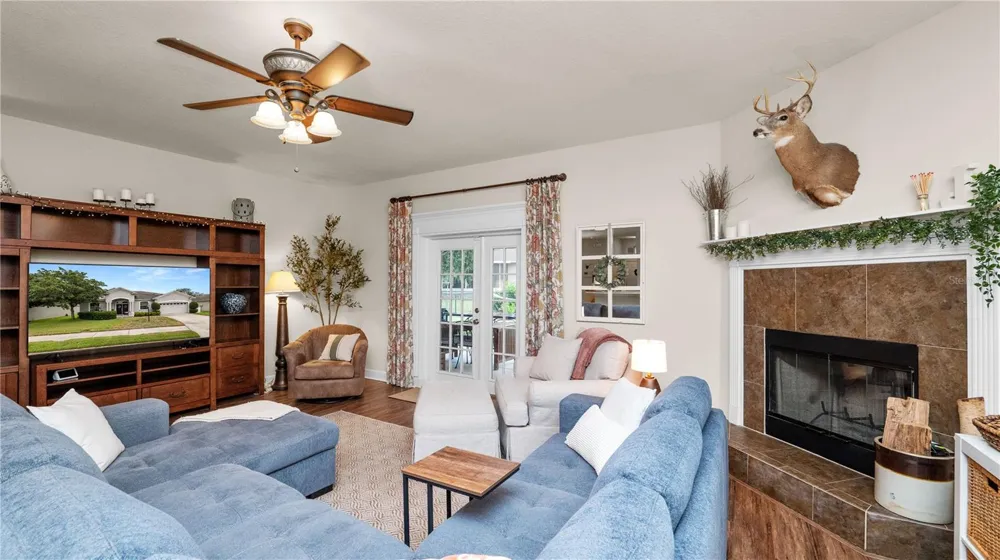6527 EVERGREEN PARK DRIVE Lakeland, FL 33813