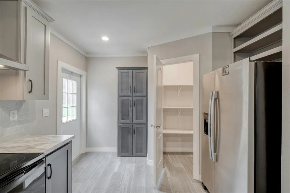 176 Whispering Pines Drive Bastrop, TX 78602