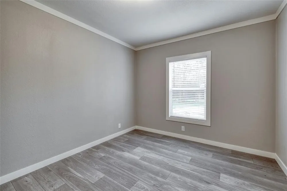 176 Whispering Pines Drive Bastrop, TX 78602