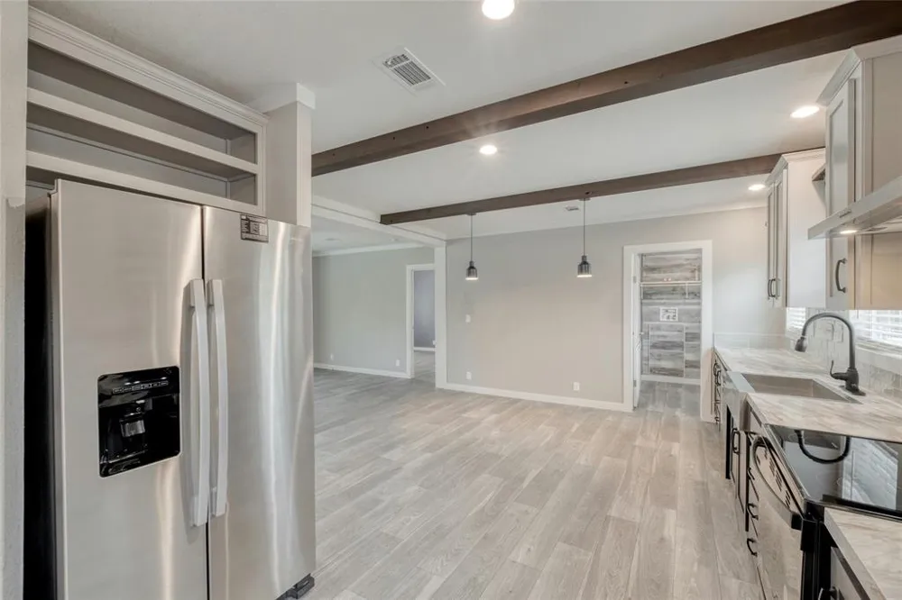 176 Whispering Pines Drive Bastrop, TX 78602