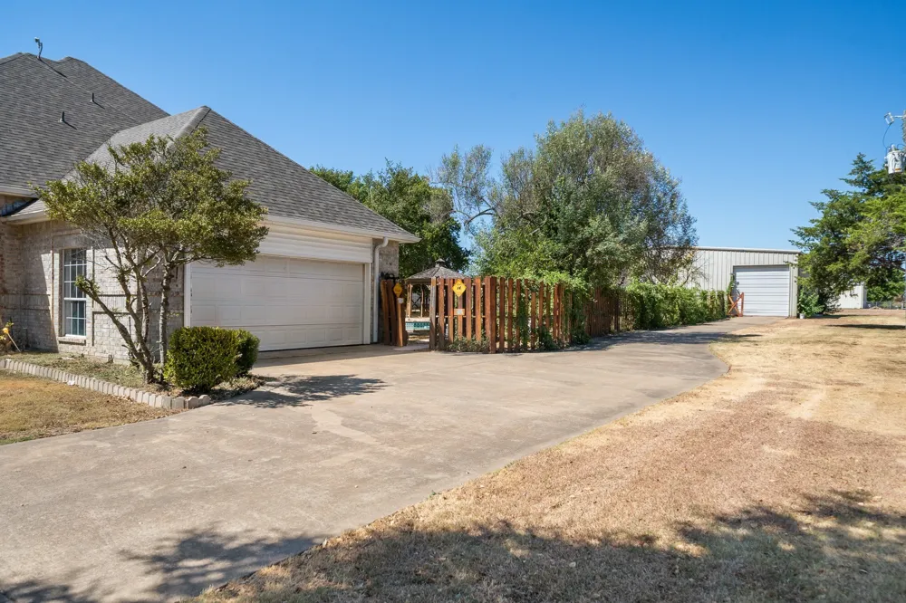2941 Mockingbird Lane Midlothian, TX 76065