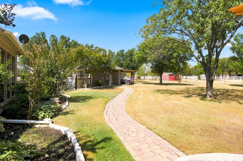 1836 Willow Springs Court Haslet, TX 76052