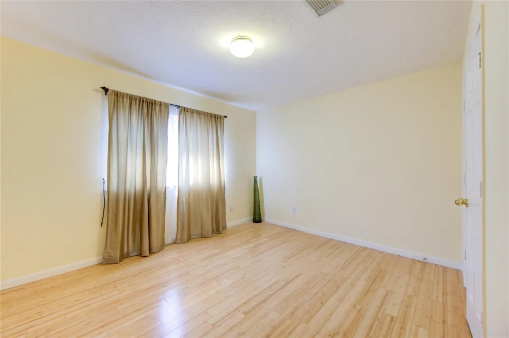 465 Corridor Way Stafford, TX 77477