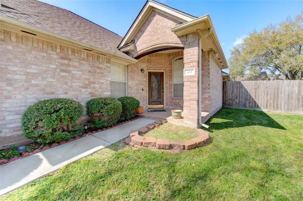 465 Corridor Way Stafford, TX 77477
