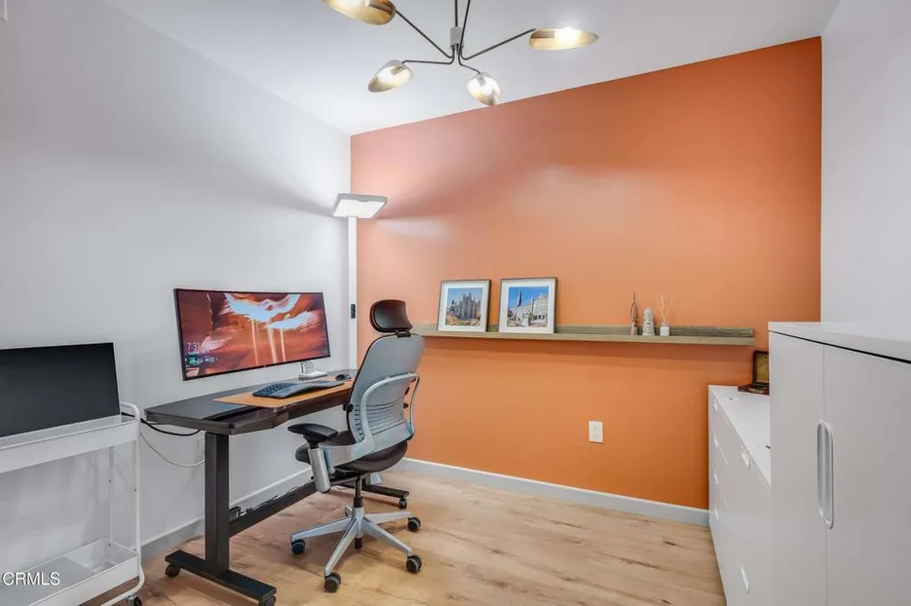 39 S Los Robles Avenue #5016 Pasadena, CA 91101