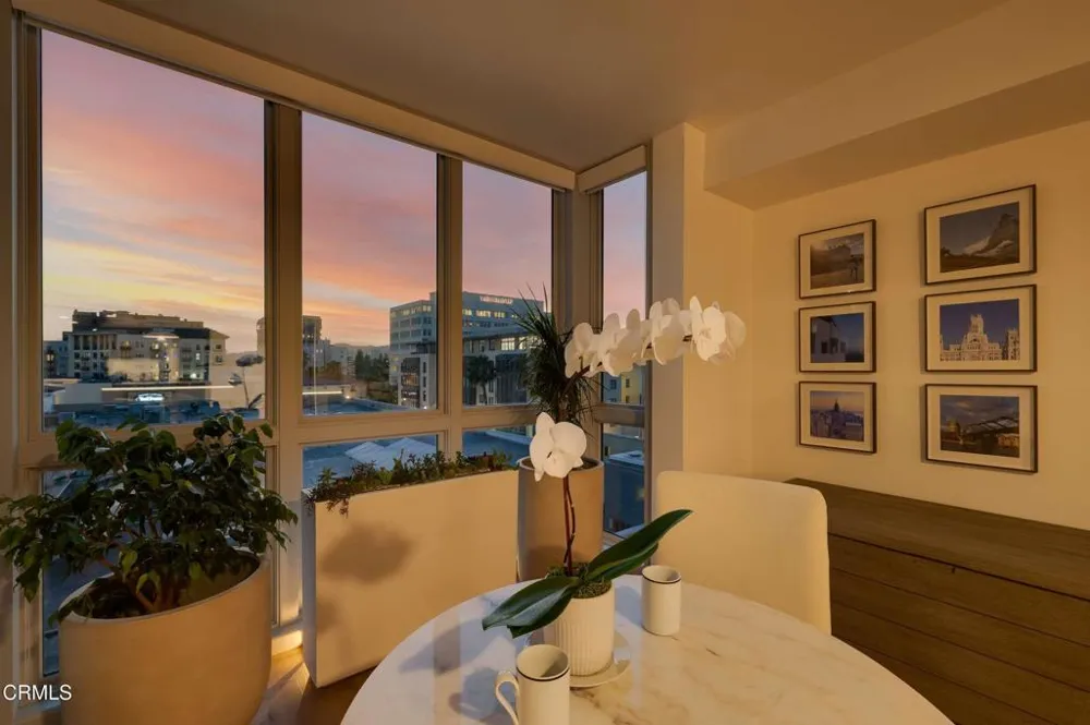 39 S Los Robles Avenue #5016 Pasadena, CA 91101