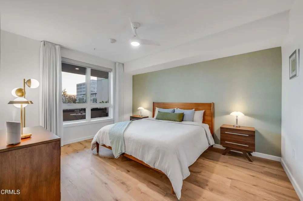 39 S Los Robles Avenue #5016 Pasadena, CA 91101
