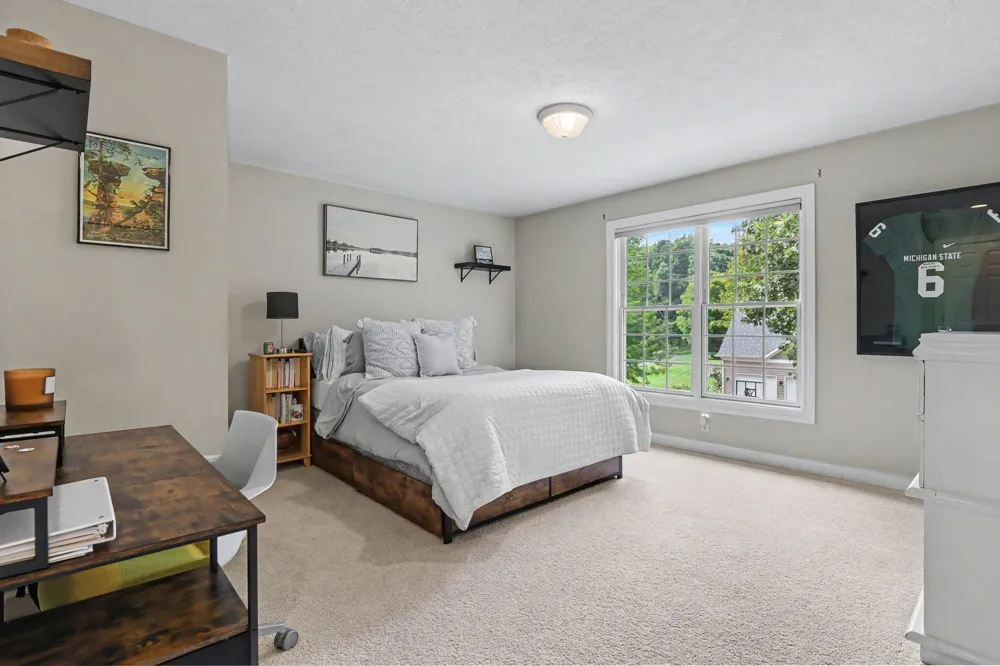 2469 Fairway Winds Court NE Ada, MI 49301