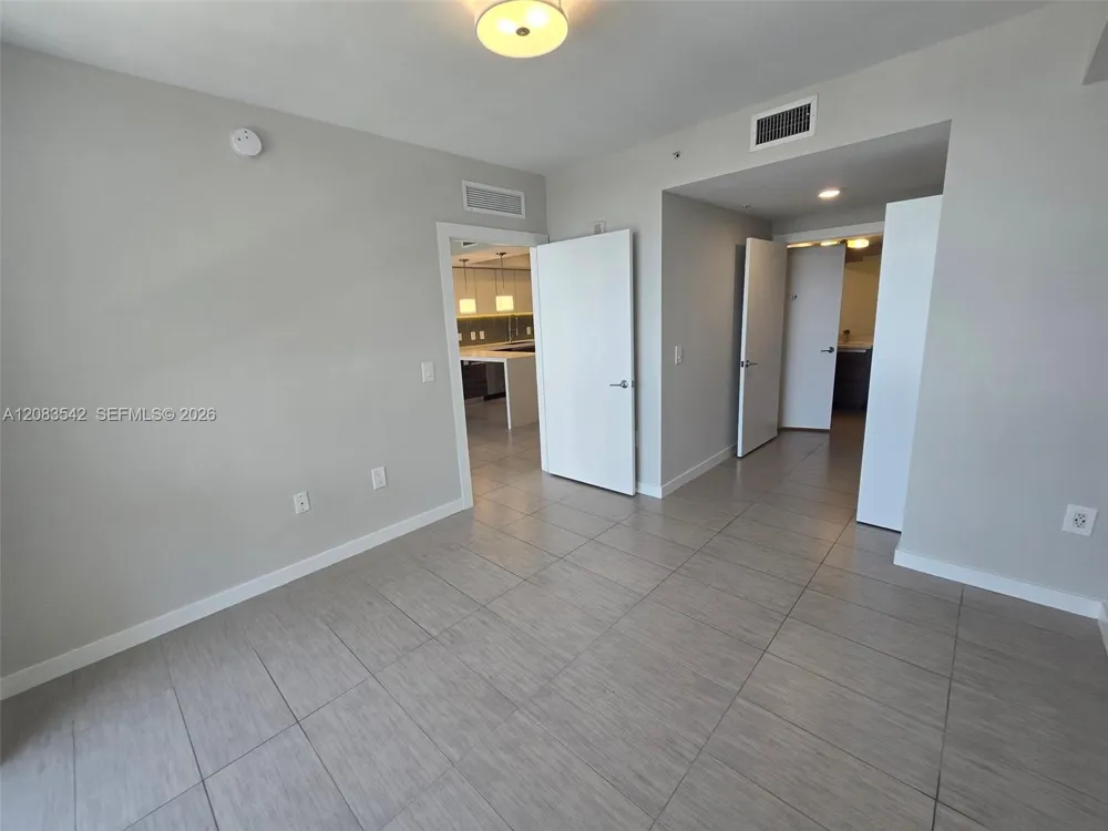 117 SW 10th Street #2005 Miami, FL 33130