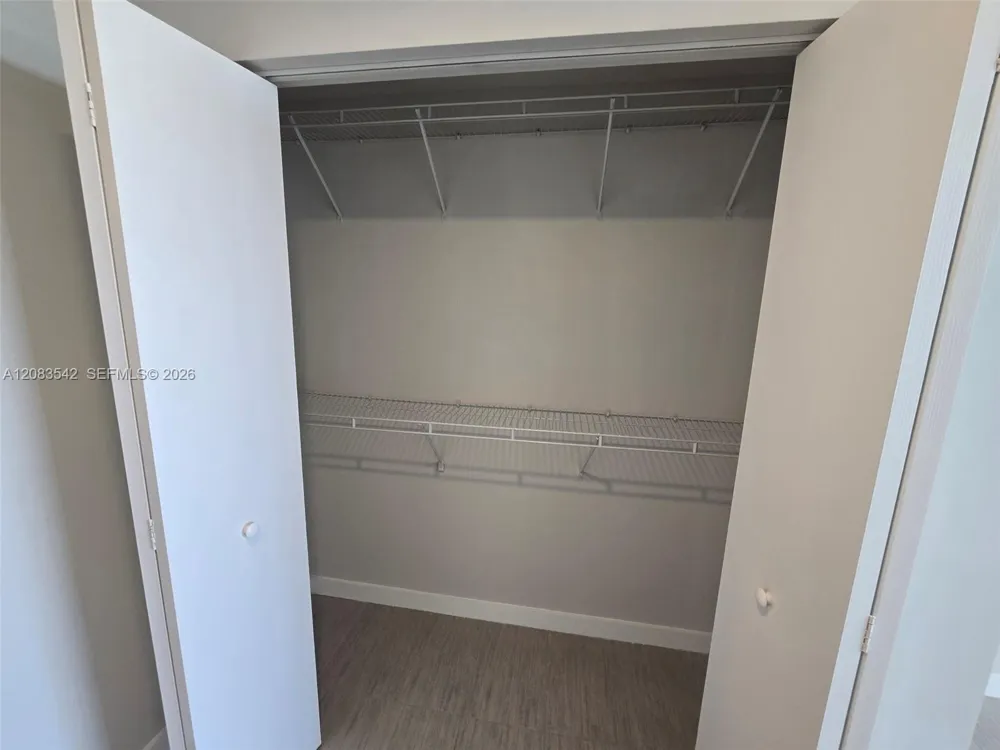 117 SW 10th Street #2005 Miami, FL 33130
