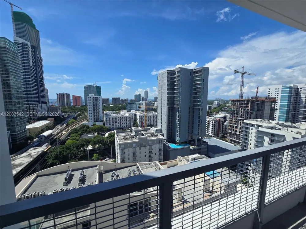 117 SW 10th Street #2005 Miami, FL 33130