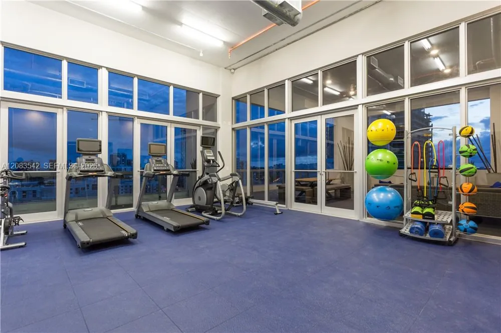 117 SW 10th Street #2005 Miami, FL 33130