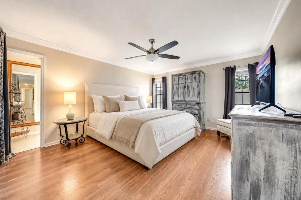 574 Juniper Place Wellington, FL 33414