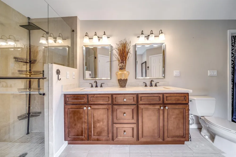 574 Juniper Place Wellington, FL 33414