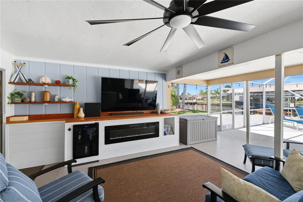 136 SINCLAIR STREET SE Port Charlotte, FL 33952