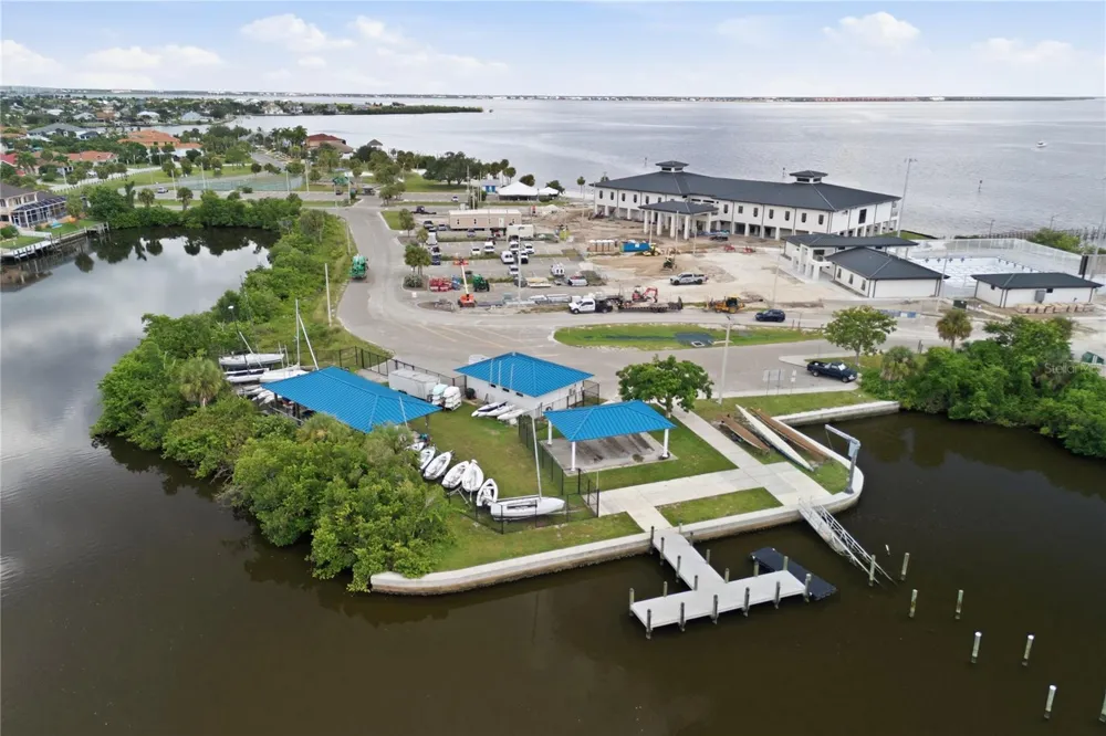136 SINCLAIR STREET SE Port Charlotte, FL 33952
