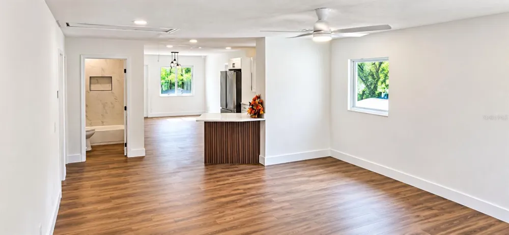 503 WYLLY AVENUE Sanford, FL 32773