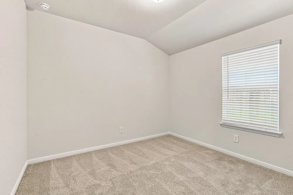 180 Coopers Hawk Crest Cedar Creek, TX 78612