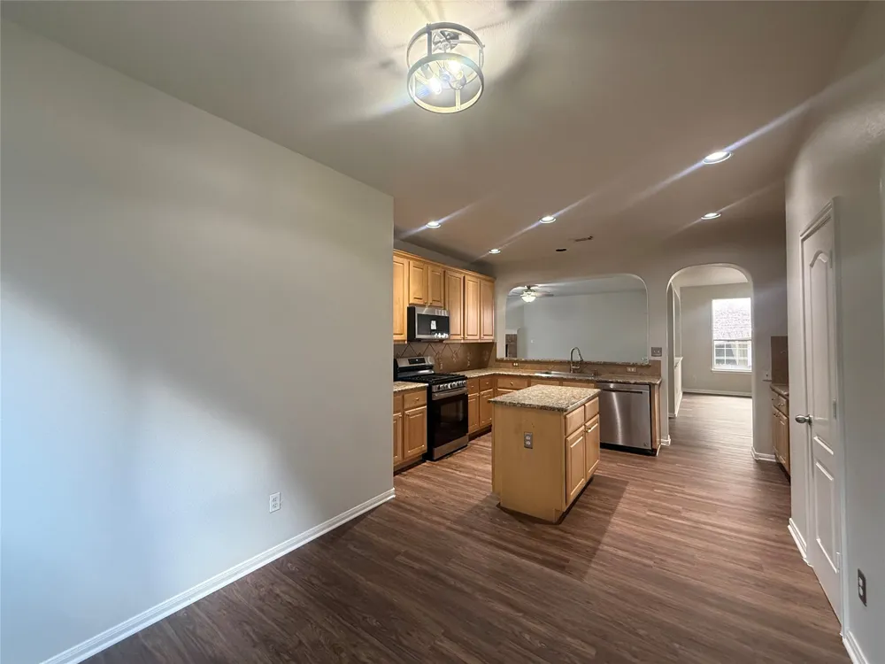 2404 Danciger Lane Cedar Park, TX 78613