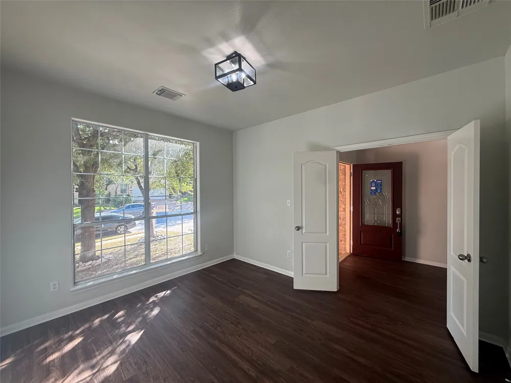 2404 Danciger Lane Cedar Park, TX 78613