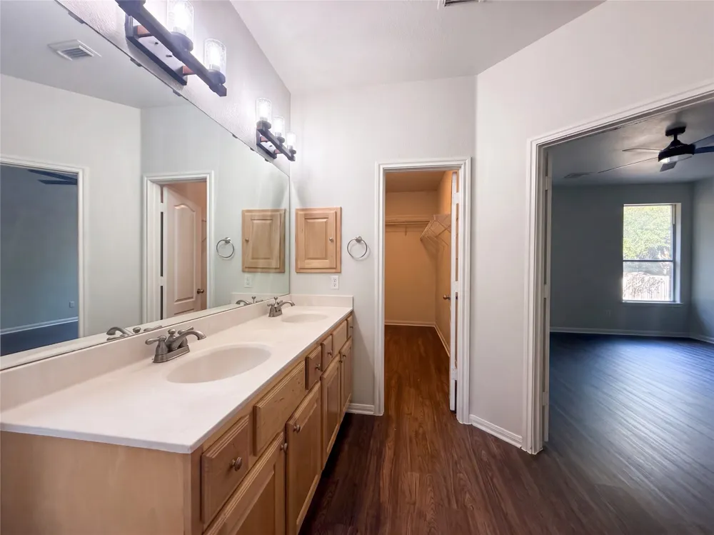 2404 Danciger Lane Cedar Park, TX 78613