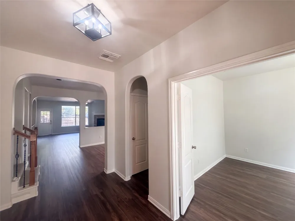 2404 Danciger Lane Cedar Park, TX 78613