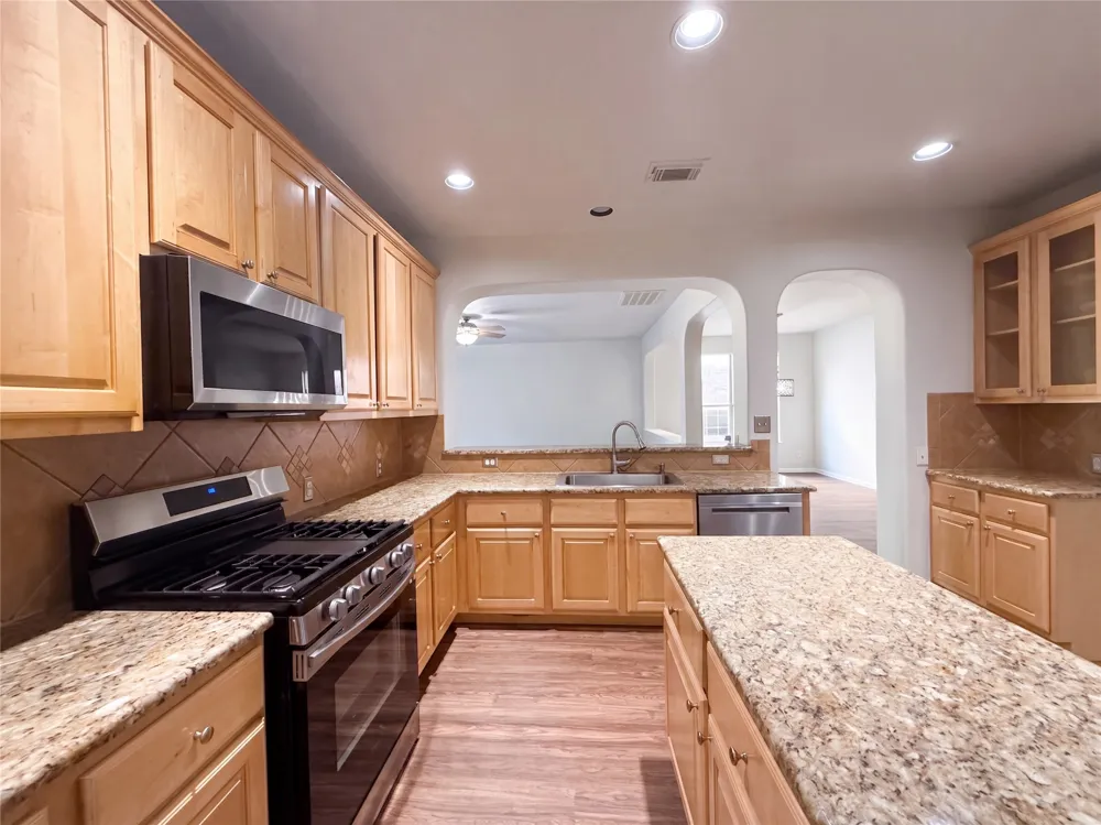 2404 Danciger Lane Cedar Park, TX 78613