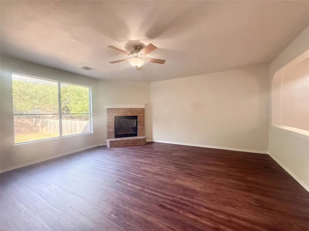 2404 Danciger Lane Cedar Park, TX 78613