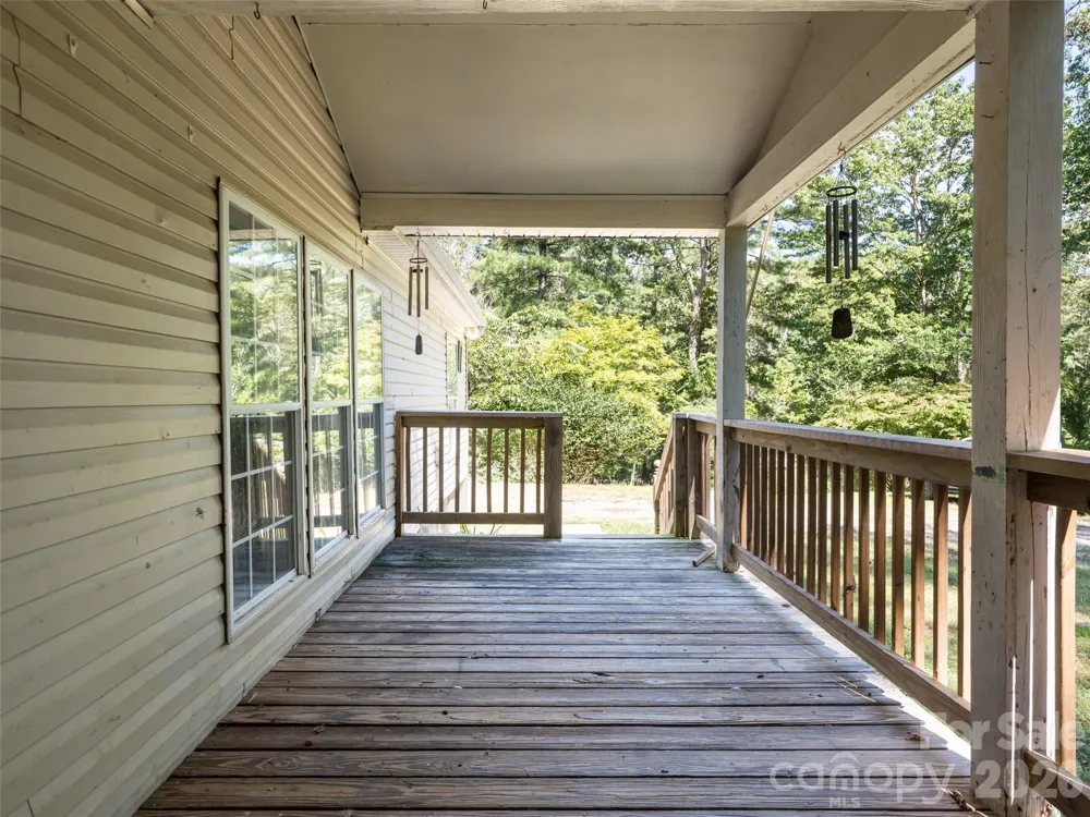 26 Audrey Lane Asheville, NC 28806