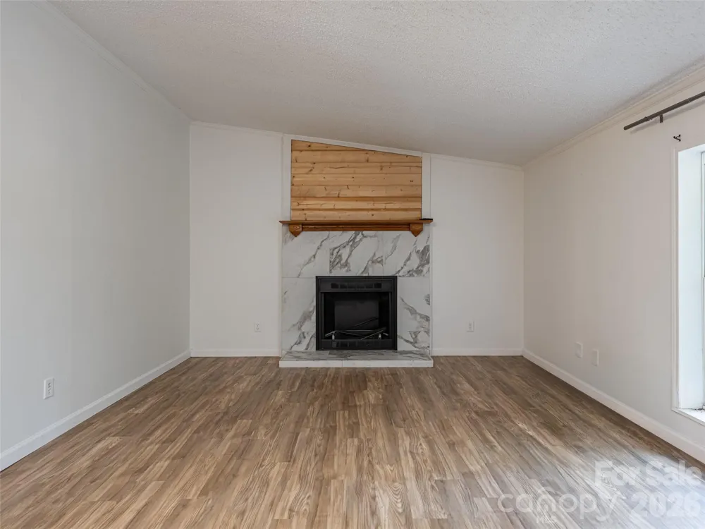 26 Audrey Lane Asheville, NC 28806