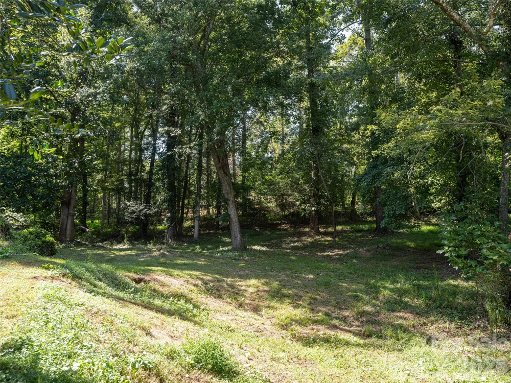 26 Audrey Lane Asheville, NC 28806