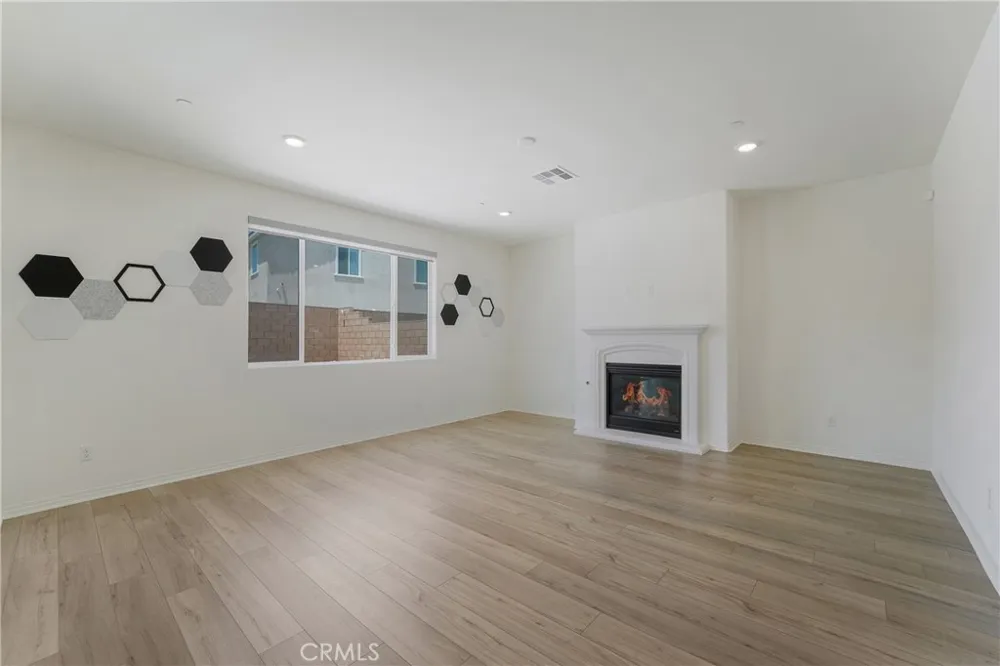 4952 S Anderson Ontario, CA 91762