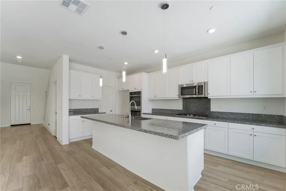 4952 S Anderson Ontario, CA 91762