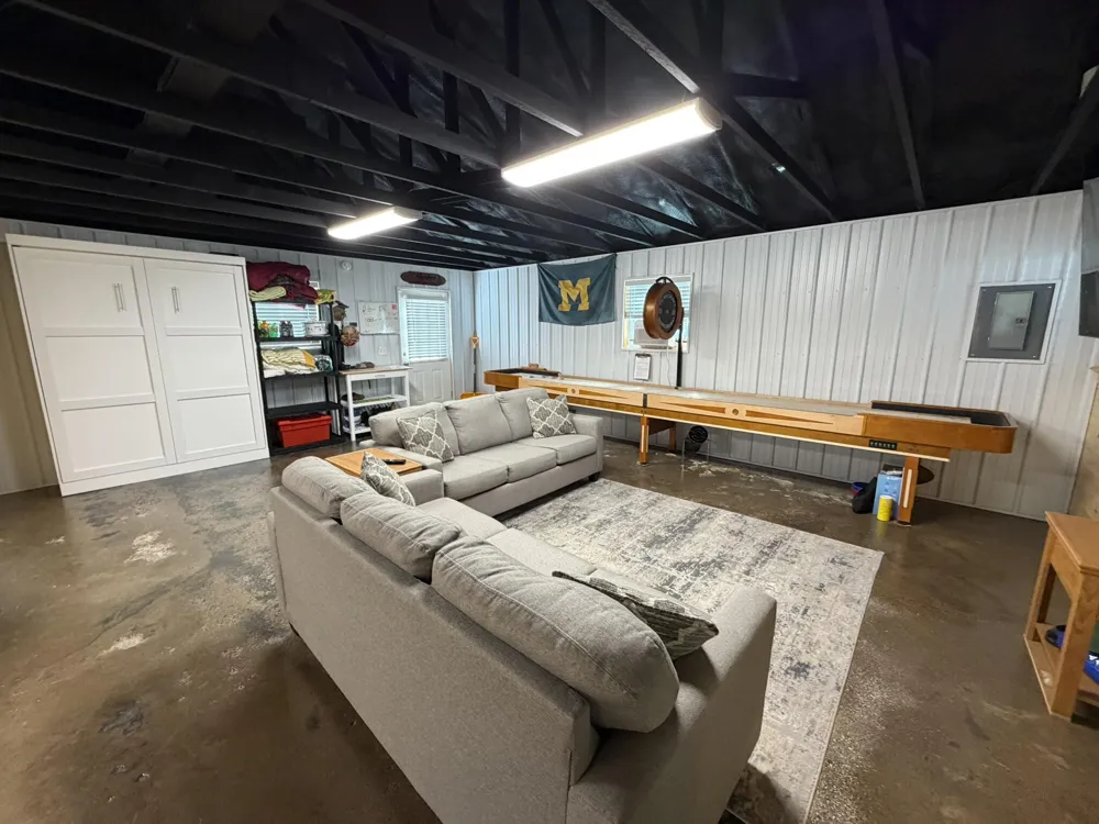 9232 W 7 Mile Road Irons, MI 49644