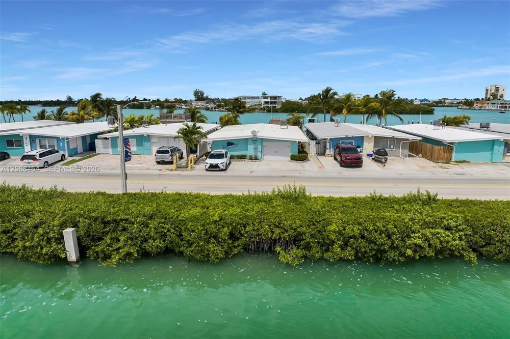 8 Sadowski Cswy Marathon, FL 33051