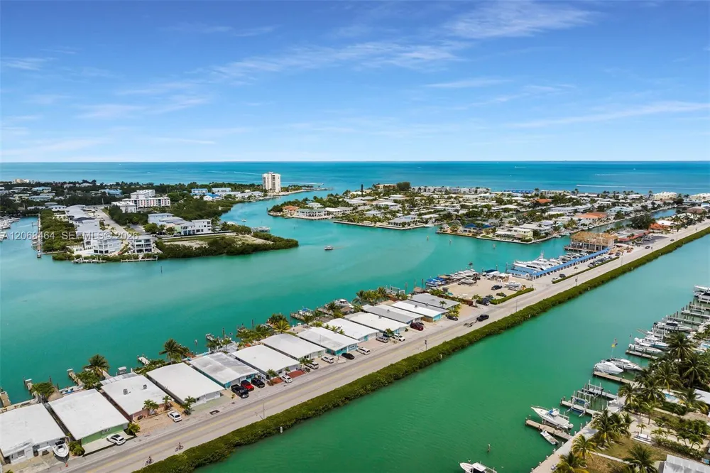 8 Sadowski Cswy Marathon, FL 33051