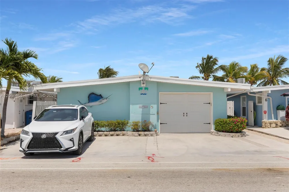 8 Sadowski Cswy Marathon, FL 33051