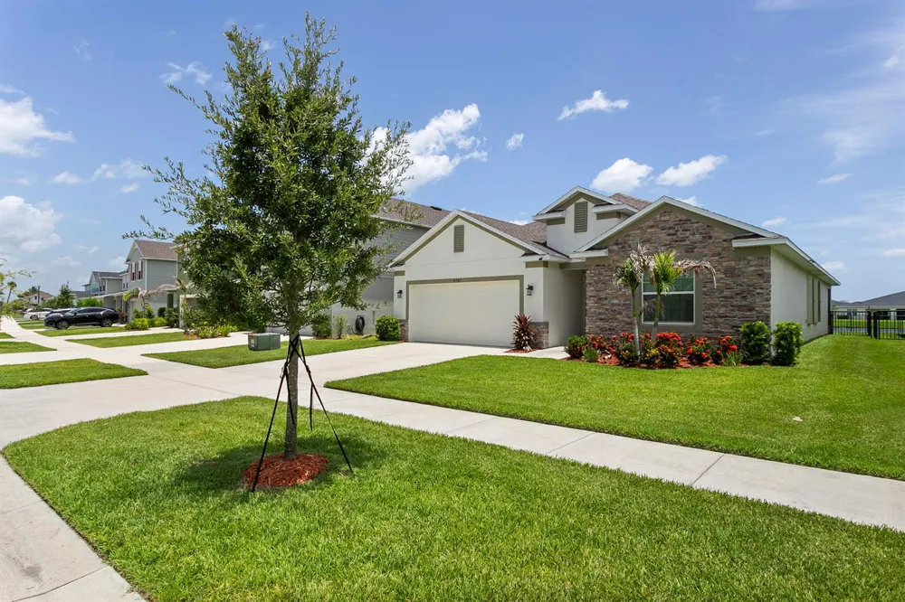 9387 SW SERAPIS WAY SW #9387 Port St. Lucie, FL 34987