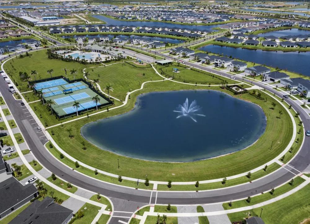 9387 SW SERAPIS WAY SW #9387 Port St. Lucie, FL 34987