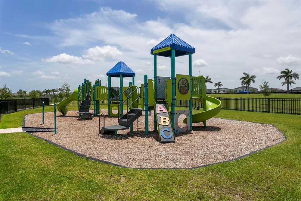9387 SW SERAPIS WAY SW #9387 Port St. Lucie, FL 34987