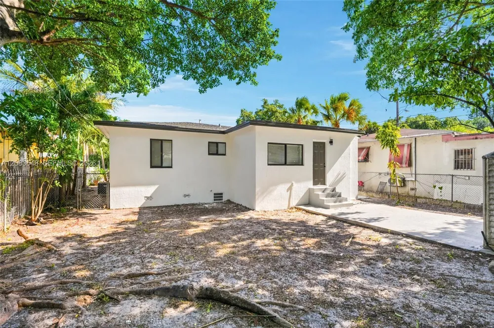 1491 NW 55th Ter Miami, FL 33142